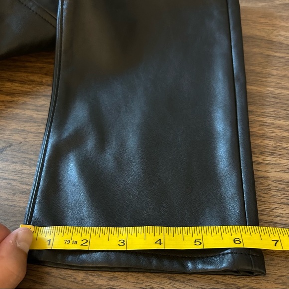 ❤️ NWT GAP High Rise Vegan Leather Vintage Slim Pant Black Size 27 - Picture 10 of 11